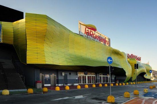 Shopping Center La Romanina